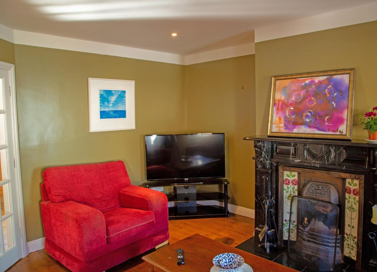 Dingle Town Holiday Home By Trident Holiday Homes Exterior photo
